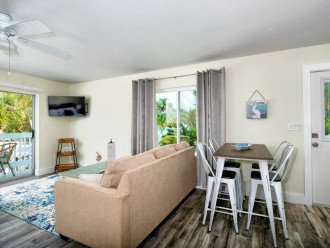 All New -So Close to Beach Siesta Key Dream Inn-Sunshine Unit - No Car Needed! #1