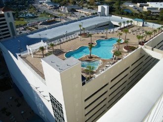 10th floor pool and hot tub