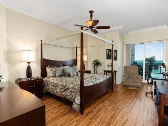 WOW! 3 bedroom Oceanfront Luxury Condo w 2 "king" oceanfront master suites #1