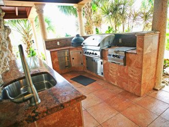 Another view of the outdoor kitchen.