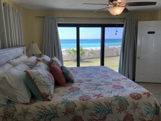 1st Master Suite w/ king bed and Gulf view.
