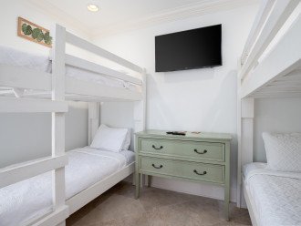 Bedroom 4 features 2 bunk beds