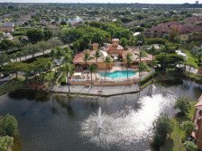Beautiful, quiet community close to Sanibel and Ft Myers Beach