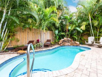Big 5 BDR House Steps to Beach. Lush Private Pool. Family/Infant Friendly #1