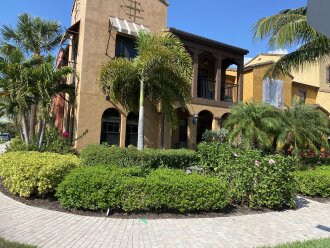 Highly desirable Paseo condo with luxury amenities #1