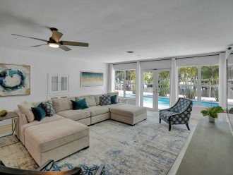 Newly Updated Waterfront-Walk to beach-New Pool #1