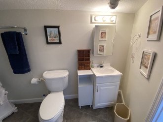 Level 1 En Suite Bathroom