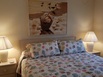Guest bedroom wth king bed