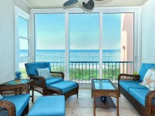 Gulf Front, amazing views and amenities for 6 guests B213