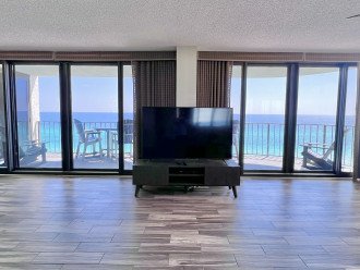 Smart tv in the spacious living room