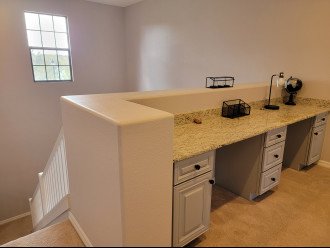 Beautifully Remodeled 2 bedroom/2.5 bath townhouse #1