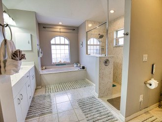 Master Bathroom, Tub and Shower