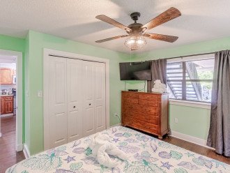 Better Together 3 Bed, 3 Bath: Sleeps 12 - Newly Updated - Across the street #1