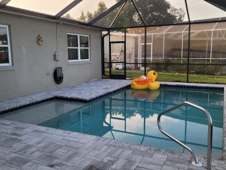 COZY WATERFRONT HOUSE WITH POOL IN NORTH PORT #1