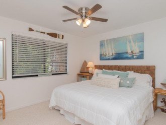 Renovated Ocean Front Property-2 Screened in patios w/ endless bay views & beach #30