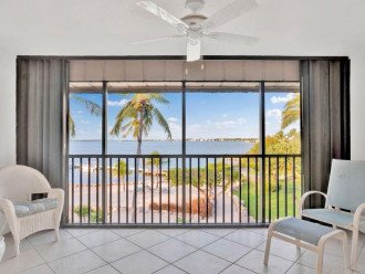 Renovated Ocean Front Property-2 Screened in patios w/ endless bay views & beach #22