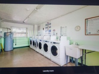 Laundry Room 4th floor