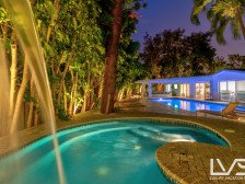 Casa Cascada 5 STAR Fort Lauderdale Beach Resort Home/PuttingGreen/HotTub/POOL