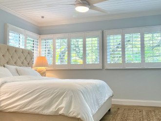 Tropics Bedroom (No. 3) w/ king on second open loft level w/ sofa, bath & deck.