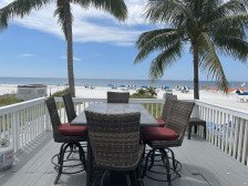 Margarita Cottage - Beachfront Home with Large Patio Overlooking the Gulf