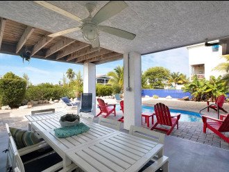 "Get Hooked" Waterfront Sombrero Beach 30 ft dock and private pool #21