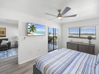 Island Time-Perfect location at the North end- Beachfront #1