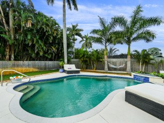 *SUMMER RATES* 3 Bedroom, 2 Bathroom with Private Saltwater Pool #1