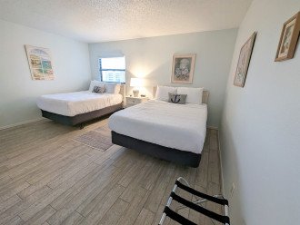 Anchor's Away - One Bedroom Sleeps 4 - Waterfront