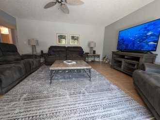 Satly Vibes Living Room - Comfy Seating with Recliner