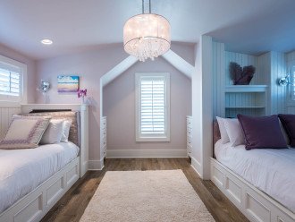 Third Floor Bedroom with Double and Twin Beds