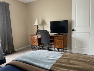 Dolphin's Den - Guest Bedroom with Desk