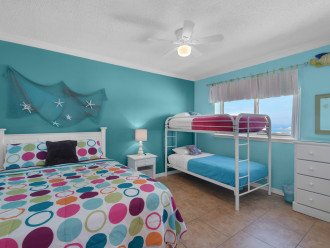 3rd BR, Queen Bed with twin bunk