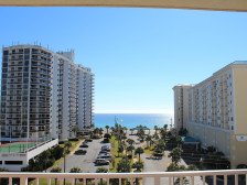Ariel Dunes 605! Great gulf views. King bed! Same day booking available!