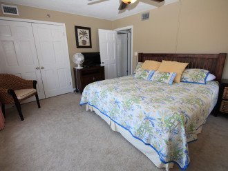 Second bedroom with king bed.