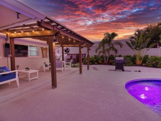 Tropical Oasis Heated Pool Hot Tub Near Siesta Key #43