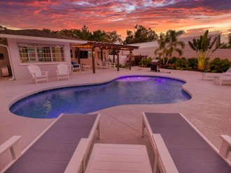 The pool and surrounding area features enough lighting to enjoy the Florida evenings in style!