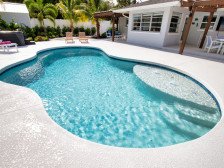 Tropical Oasis Heated Pool Hot Tub Near Siesta Key