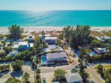Luxury Upscale Beach Home Steps from Gulf of Mexico, Heated Pool, Spa & Golfcart