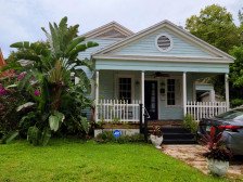 2 BR Bungalow with dog friendly fenced yard. Summer special:08/31-09/30-$2000/mo