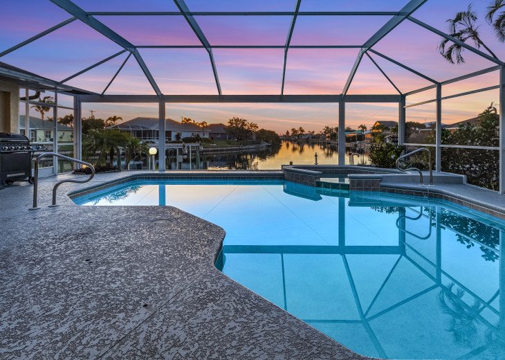 Pet Friendly Paradise with Heated Pool & Spa - Cape Coral Holiday - Roelens #1