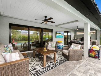 Family Oasis - Game Room- Heated Pool - Outdoor Kitchen - Fire Pit #9