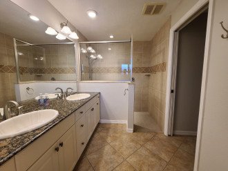 Master Bath-walk-in shower, double sinks, linen closet