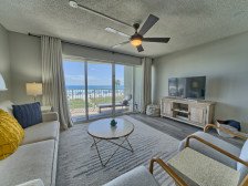 Long Beach Resort 2-105~Premium Location! Gulf front!