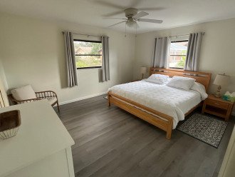 master bedroom- King bed