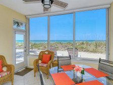 Turtle Beach, A105 - First Floor Gulf front - perfect for couples! Free Boat Doc