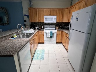 Spacious well-equipped kitchen