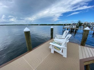 “Easy Livin!” Bayfront home w/chairlift access, dock, ramp & boatlift #1