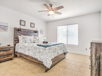 Welcome to Your Coastal Oasis! 20 Minutes to the Beach! #1