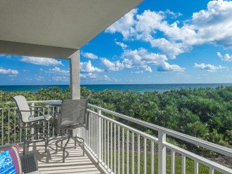 Private balcony-listen to the ocean waves or watch beautiful sunrise!