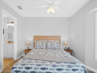 Queen bedroom with all-new mattress and linens